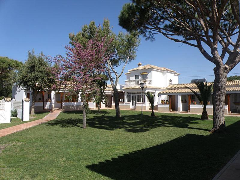 Hostal Las Acacias Los Canos De Meca Esterno foto