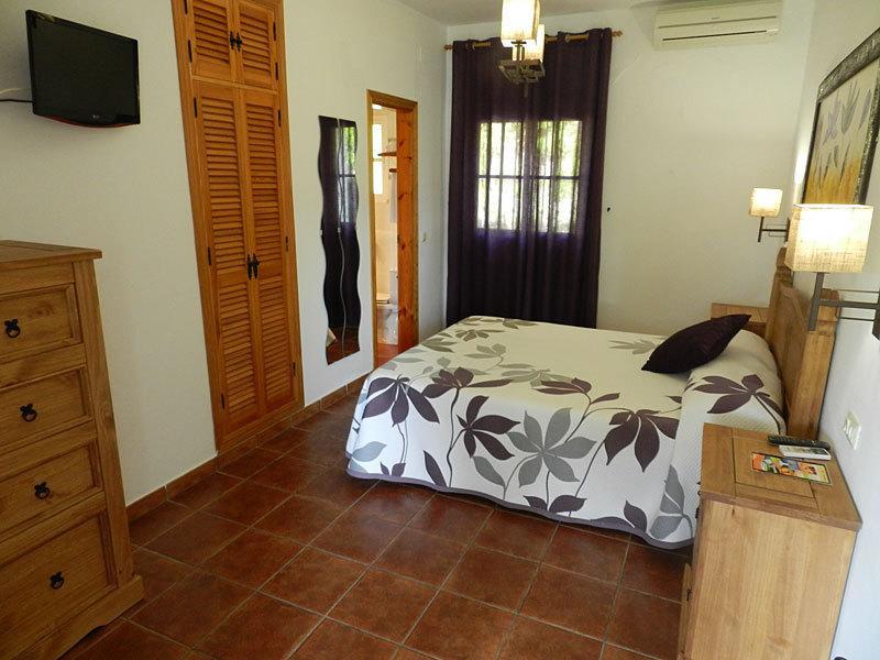 Hostal Las Acacias Los Canos De Meca Esterno foto
