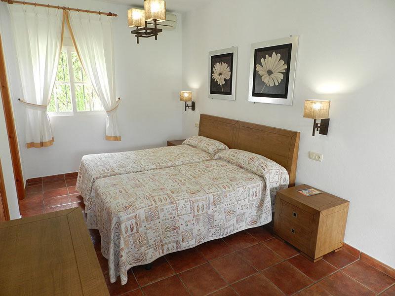 Hostal Las Acacias Los Canos De Meca Camera foto